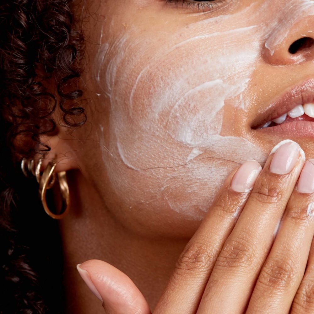 Middlemist Seven Camellia & Rose Gentle Cleanser - Image 4