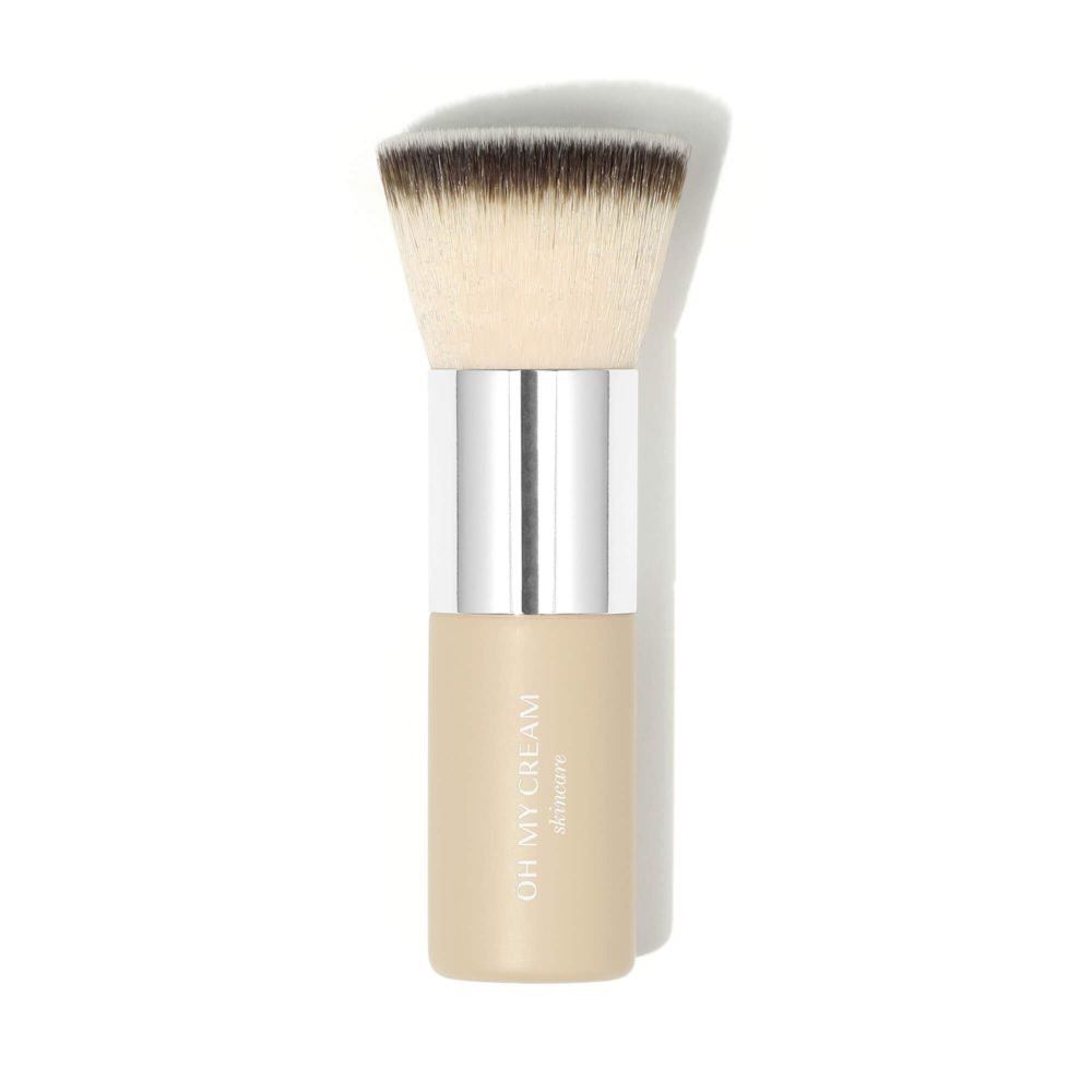 Complexion brush