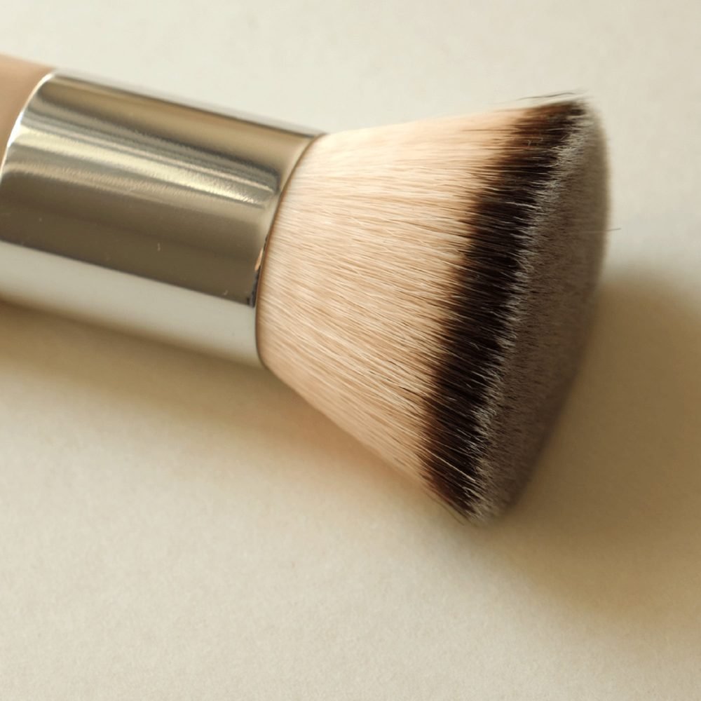 Complexion brush - Image 2