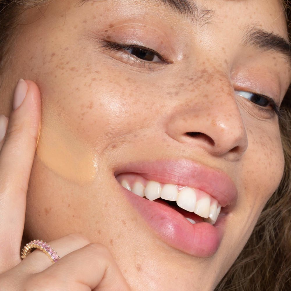 True Skin Serum Foundation - Image 75