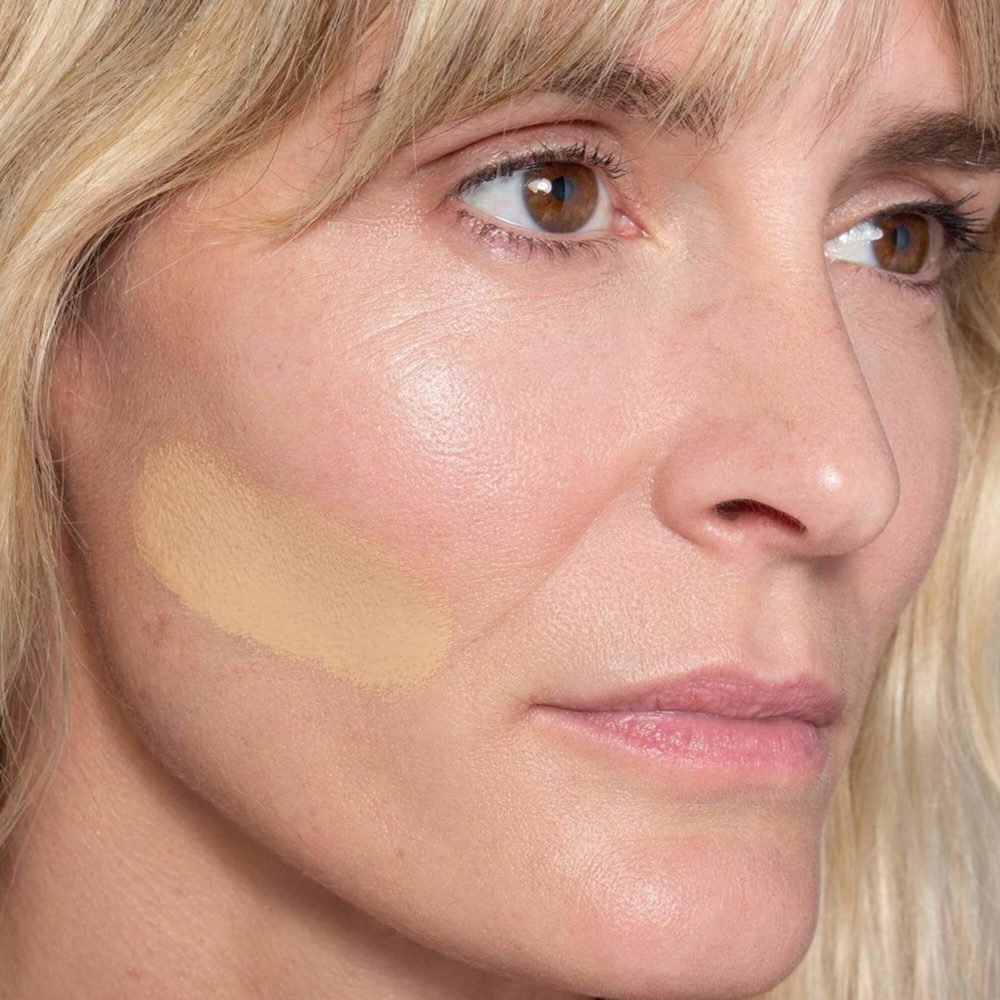 True Skin Serum Foundation - Image 71