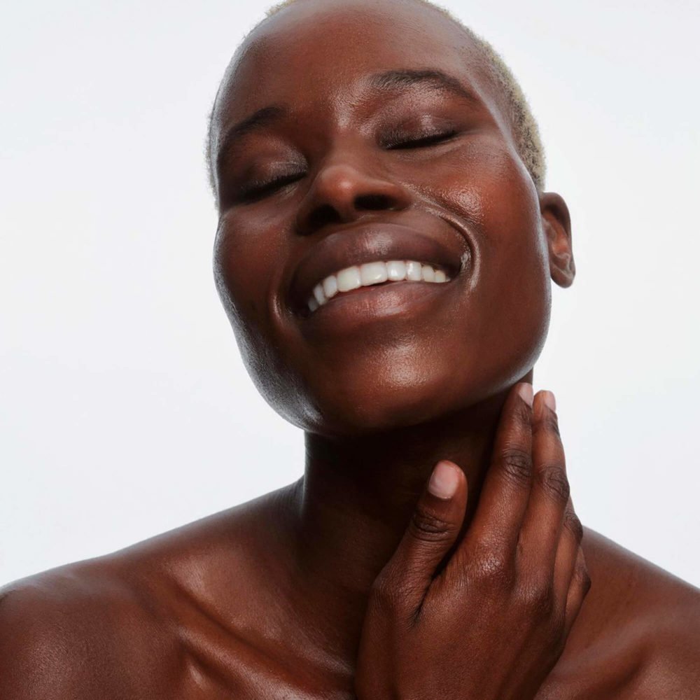 Microderm Instant Glow Exfoliator - Image 6
