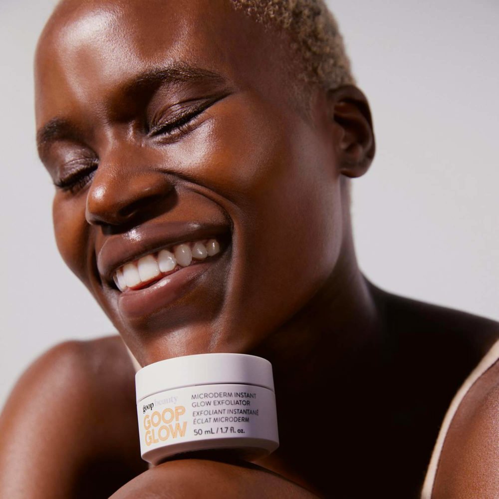 Microderm Instant Glow Exfoliator - Image 5